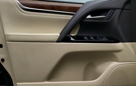 Lexus LX III, 2020 год, 10 564 000 рублей, 20 фотография