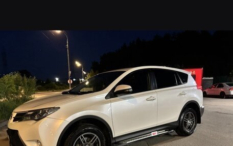 Toyota RAV4, 2013 год, 1 850 000 рублей, 1 фотография