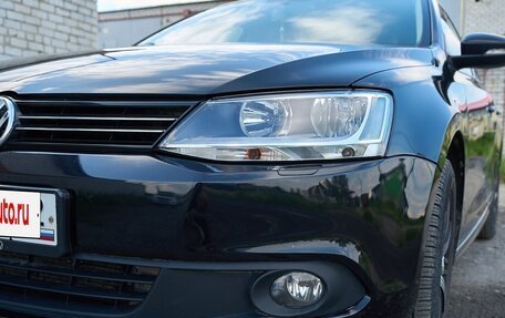 Volkswagen Jetta VI, 2013 год, 1 350 000 рублей, 11 фотография