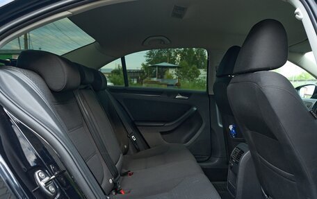 Volkswagen Jetta VI, 2013 год, 1 350 000 рублей, 18 фотография