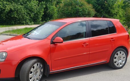 Volkswagen Golf V, 2006 год, 500 000 рублей, 2 фотография