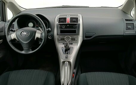 Toyota Auris II, 2008 год, 420 000 рублей, 12 фотография