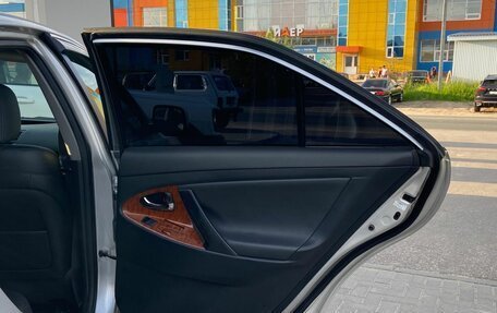 Toyota Camry, 2008 год, 1 150 000 рублей, 14 фотография