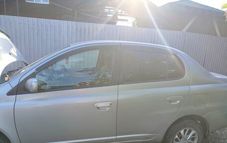 Toyota Platz, 2000 год, 375 000 рублей, 16 фотография