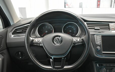 Volkswagen Tiguan II, 2017 год, 2 649 000 рублей, 8 фотография