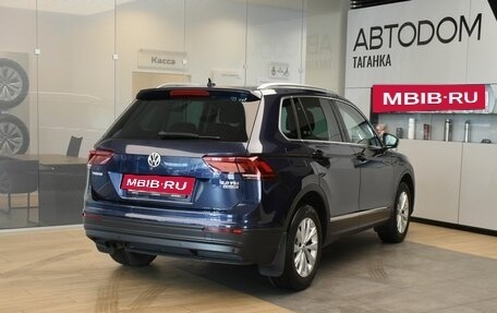 Volkswagen Tiguan II, 2017 год, 2 649 000 рублей, 7 фотография