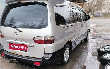 Hyundai Starex I рестайлинг, 2006 год, 500 000 рублей, 2 фотография