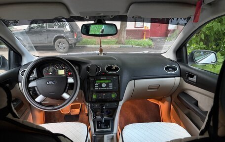 Ford Focus II рестайлинг, 2006 год, 700 000 рублей, 13 фотография
