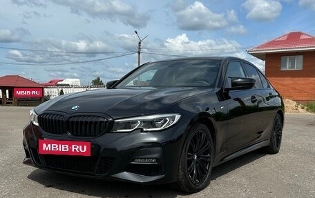 BMW 3 серия, 2019 год, 3 350 000 рублей, 3 фотография
