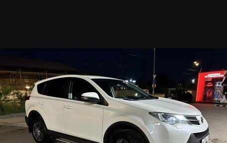 Toyota RAV4, 2013 год, 1 850 000 рублей, 4 фотография