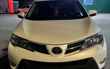Toyota RAV4, 2013 год, 1 850 000 рублей, 3 фотография