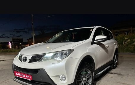 Toyota RAV4, 2013 год, 1 850 000 рублей, 7 фотография