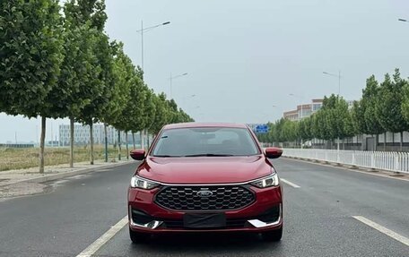 Ford Escort, 2022 год, 1 250 548 рублей, 2 фотография