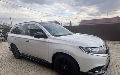Mitsubishi Outlander III рестайлинг 3, 2022 год, 3 500 000 рублей, 1 фотография