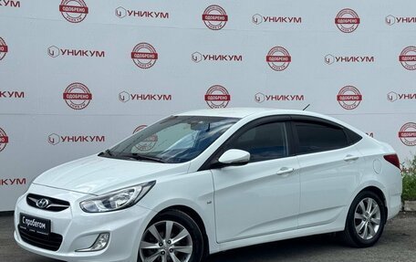 Hyundai Solaris II рестайлинг, 2012 год, 849 000 рублей, 1 фотография