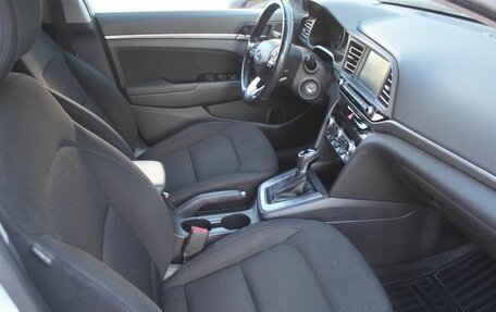 Hyundai Elantra VI рестайлинг, 2019 год, 1 560 000 рублей, 14 фотография