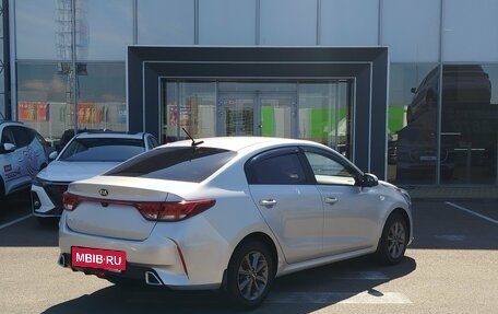 KIA Rio IV, 2021 год, 1 660 000 рублей, 5 фотография