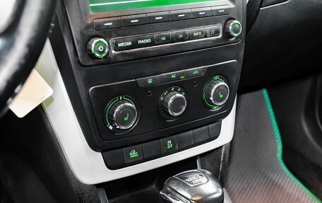 Skoda Yeti I рестайлинг, 2012 год, 1 149 000 рублей, 18 фотография