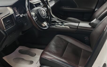 Lexus RX IV рестайлинг, 2016 год, 4 000 000 рублей, 2 фотография