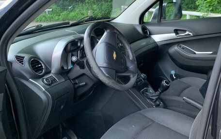Chevrolet Orlando I, 2013 год, 950 000 рублей, 12 фотография