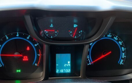 Chevrolet Orlando I, 2013 год, 950 000 рублей, 4 фотография