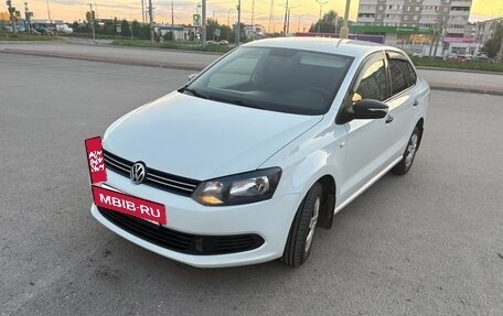 Volkswagen Polo VI (EU Market), 2013 год, 760 000 рублей, 3 фотография
