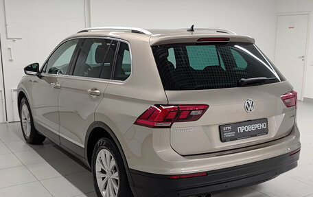 Volkswagen Tiguan II, 2018 год, 3 000 000 рублей, 8 фотография
