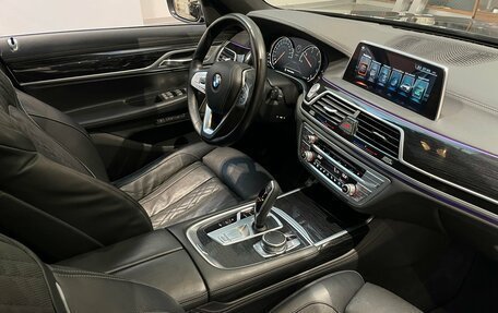 BMW 7 серия, 2017 год, 4 970 000 рублей, 11 фотография