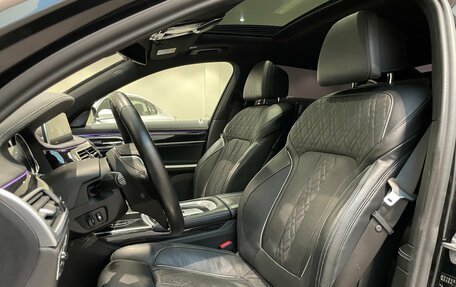 BMW 7 серия, 2017 год, 4 970 000 рублей, 8 фотография