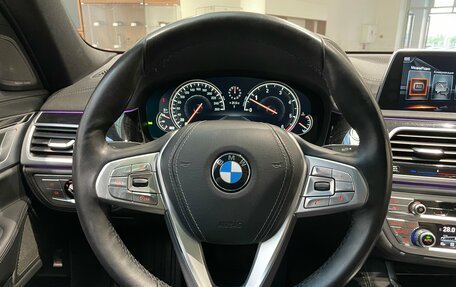 BMW 7 серия, 2017 год, 4 970 000 рублей, 16 фотография