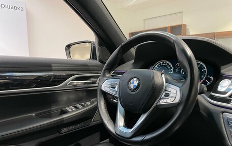 BMW 7 серия, 2017 год, 4 970 000 рублей, 15 фотография