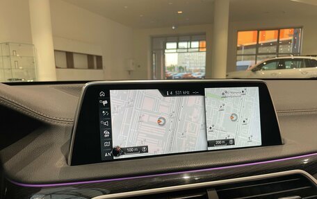 BMW 7 серия, 2017 год, 4 970 000 рублей, 21 фотография