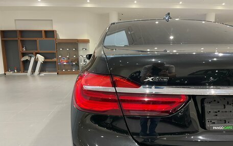 BMW 7 серия, 2017 год, 4 970 000 рублей, 32 фотография