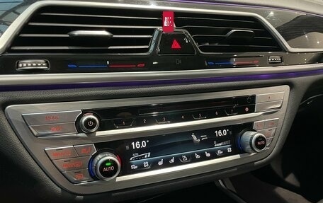 BMW 7 серия, 2017 год, 4 970 000 рублей, 18 фотография