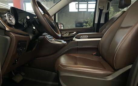 Mercedes-Benz Vito, 2022 год, 8 490 000 рублей, 15 фотография