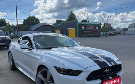 Ford Mustang VI рестайлинг, 2017 год, 3 300 000 рублей, 1 фотография