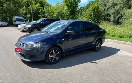 Volkswagen Polo VI (EU Market), 2013 год, 700 000 рублей, 1 фотография