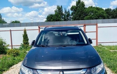 Mitsubishi Outlander III рестайлинг 3, 2018 год, 2 050 000 рублей, 1 фотография