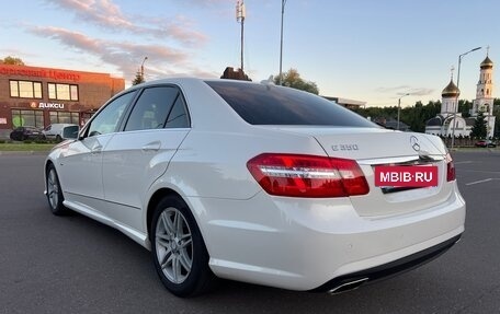 Mercedes-Benz E-Класс, 2011 год, 1 879 000 рублей, 5 фотография