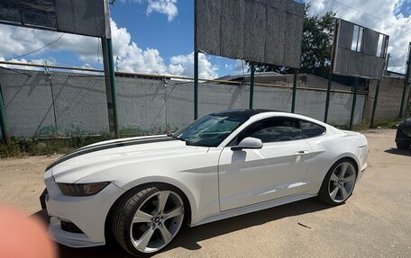 Ford Mustang VI рестайлинг, 2017 год, 3 300 000 рублей, 7 фотография
