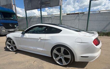 Ford Mustang VI рестайлинг, 2017 год, 3 300 000 рублей, 9 фотография