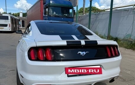 Ford Mustang VI рестайлинг, 2017 год, 3 300 000 рублей, 12 фотография