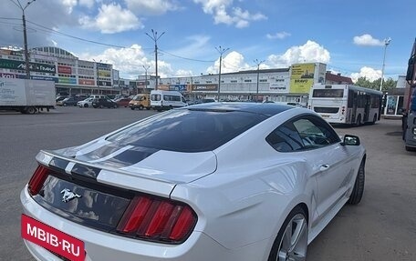 Ford Mustang VI рестайлинг, 2017 год, 3 300 000 рублей, 16 фотография
