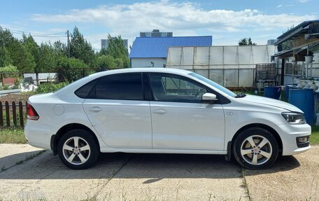 Volkswagen Polo VI (EU Market), 2017 год, 1 200 000 рублей, 2 фотография