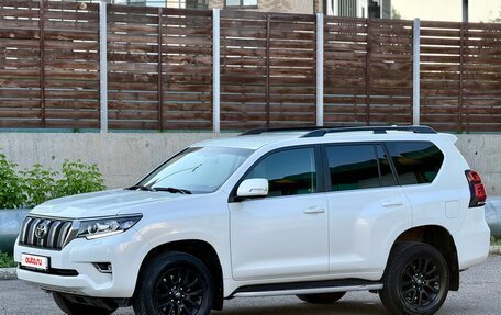 Toyota Land Cruiser Prado 150 рестайлинг 2, 2018 год, 5 390 000 рублей, 13 фотография