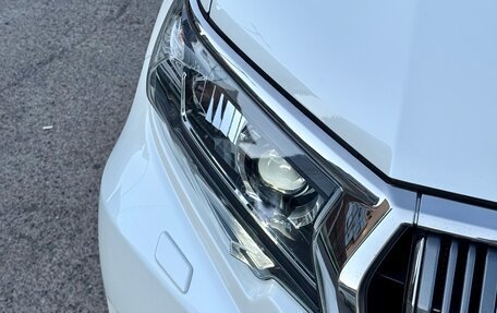 Toyota Land Cruiser Prado 150 рестайлинг 2, 2018 год, 5 390 000 рублей, 17 фотография