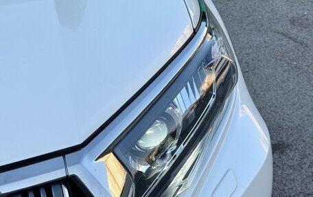 Toyota Land Cruiser Prado 150 рестайлинг 2, 2018 год, 5 390 000 рублей, 18 фотография