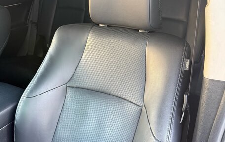Toyota Land Cruiser Prado 150 рестайлинг 2, 2018 год, 5 390 000 рублей, 28 фотография
