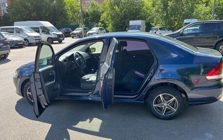 Volkswagen Polo VI (EU Market), 2013 год, 700 000 рублей, 10 фотография