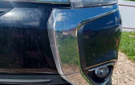 Mitsubishi Outlander III рестайлинг 3, 2018 год, 2 050 000 рублей, 17 фотография